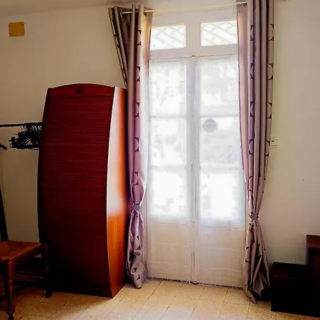 Casa de vacances Spacious House In Quiet And Friendly
