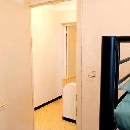 Holiday home Spacious House In Quiet And Friendly *