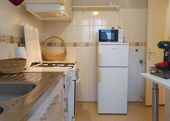 Spacious House In Quiet And Friendly Holiday home *