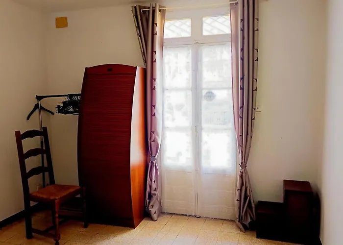 Holiday home Spacious House In Quiet And Friendly