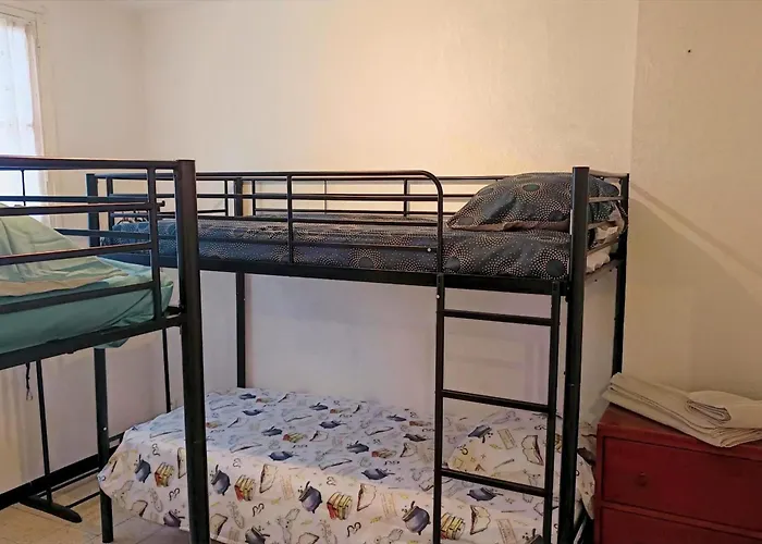 Spacious House In Quiet And Friendly